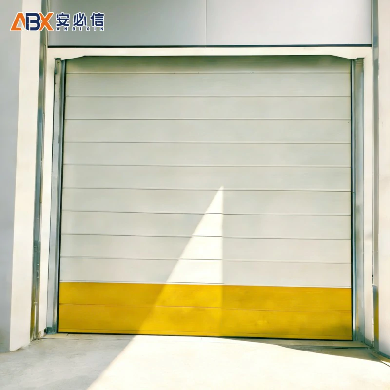 深圳铝板滑升门